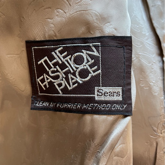 Vintage The Fashion Place by Sears Genuine Fur 100% Fur Pelt Jacket Shawl - Picture 14 of 14